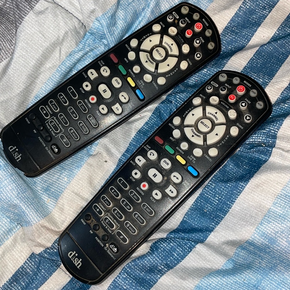 Dish Network 40.0 UHF 2G MG3-2015 186228 Satellite Receiver Remote Control Black